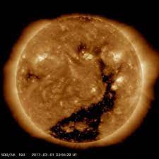 Biggest hole in sun ever seen by Scientists 2023